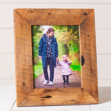 8x10-Inch Reclaimed Wooden Photo Frame