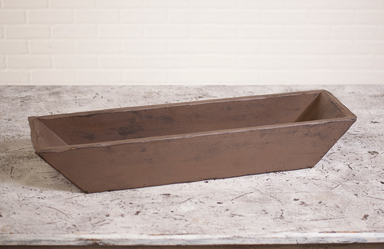 Large Wooden Trencher in Saddle Brown