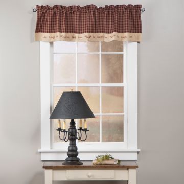 Sturbridge Live Lined Valance in Wine