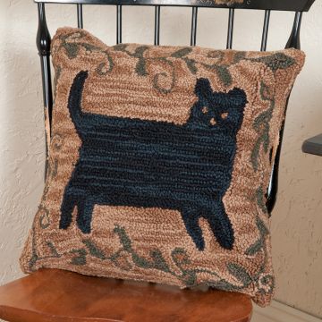 Country Primitive Throw Pillows Irvin S Tinware