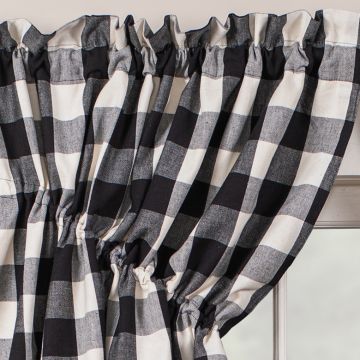 Black and Cream Check 63-Inch Lined Prairie Swag Set
