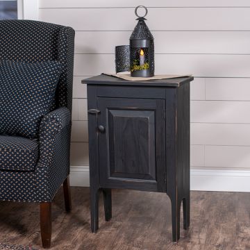Door Cabinet in Sturbridge Black